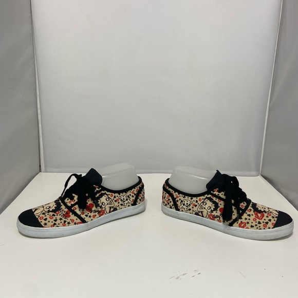 Betty Boop Patterned Sneakers - Picture 4 of 10